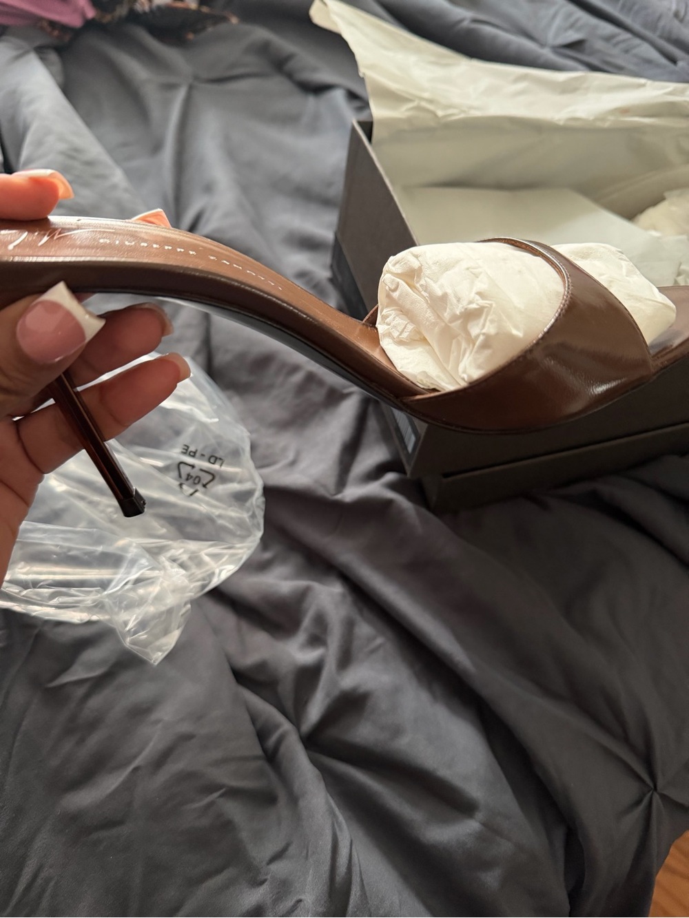 Giuseppe Zanotti Brown Pointed Leather Slide Mule - Picture 2 of 4